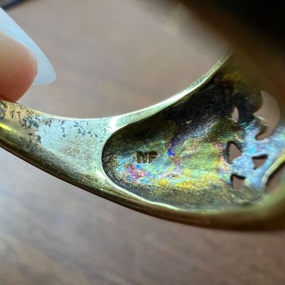 Large Fashion Costume Jewelry Ring Gold Tone Size 8 - Picture 15 of 16